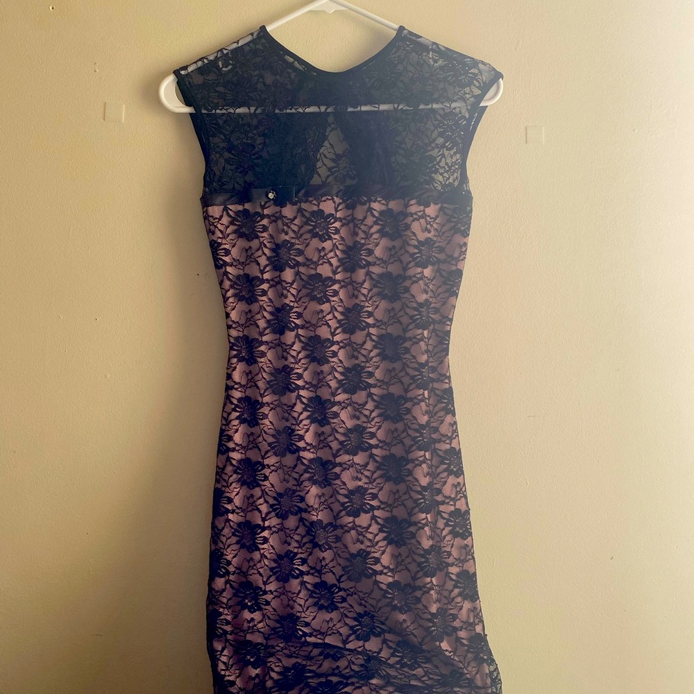 Lacy #bodycon dress with #openback.